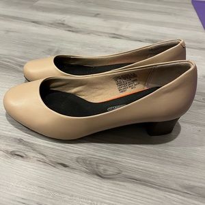 Rockport Beige Heels